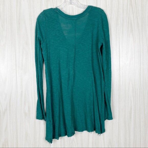 Free people | We The Free | Distressed V Neck Long Sleeve Tee Size Small - Picture 2 of 6